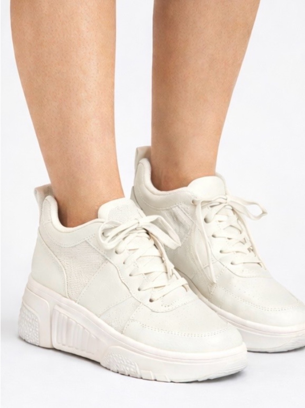 Women’s White Sneakers - Size 9 Women’s